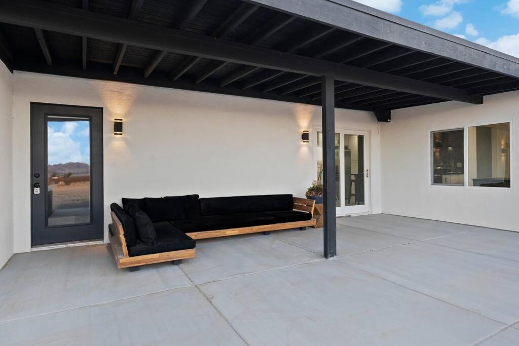 Star Gazers Modern Home On 5 Acres Of Land! Sunfair Heights 外观 照片