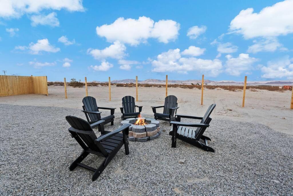Star Gazers Modern Home On 5 Acres Of Land! Sunfair Heights 外观 照片